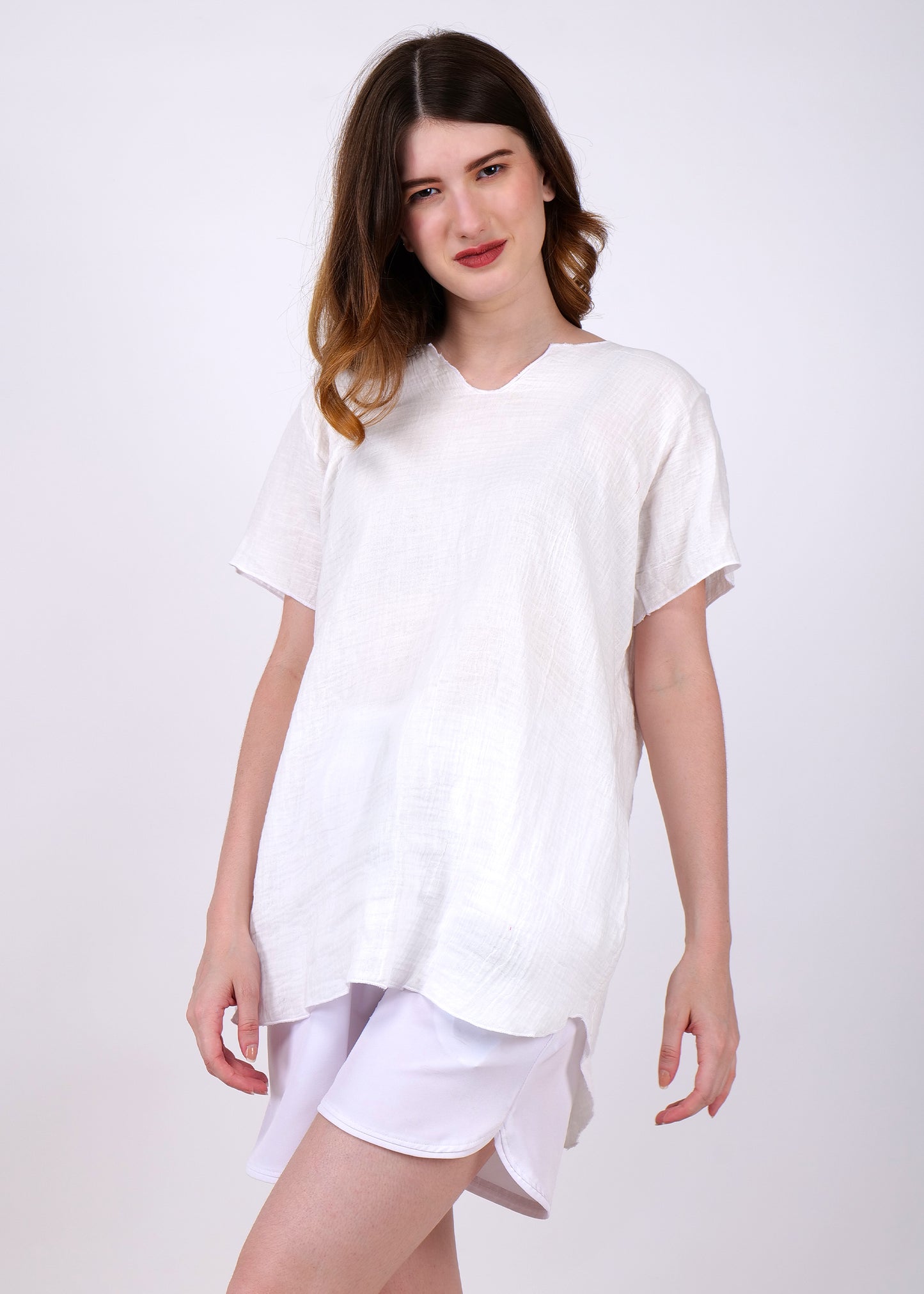 muslin top and shorts night suit white