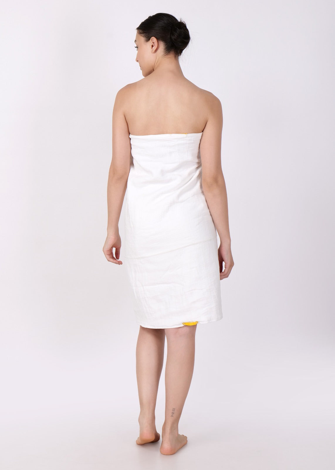 muslin bath towel white